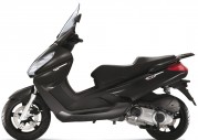 Piaggio X7 300